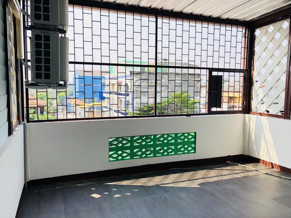 Wj Hostel Bangkok Dış mekan fotoğraf