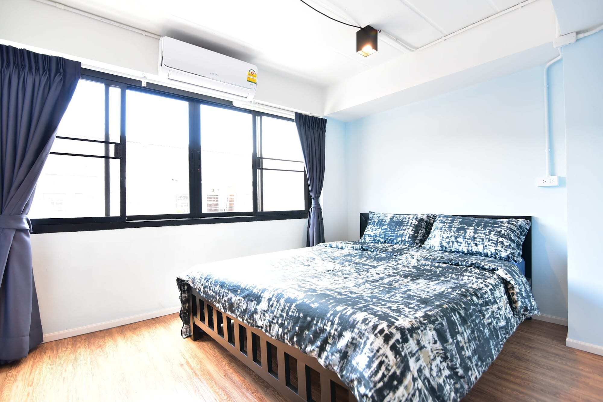 Wj Hostel Bangkok Dış mekan fotoğraf